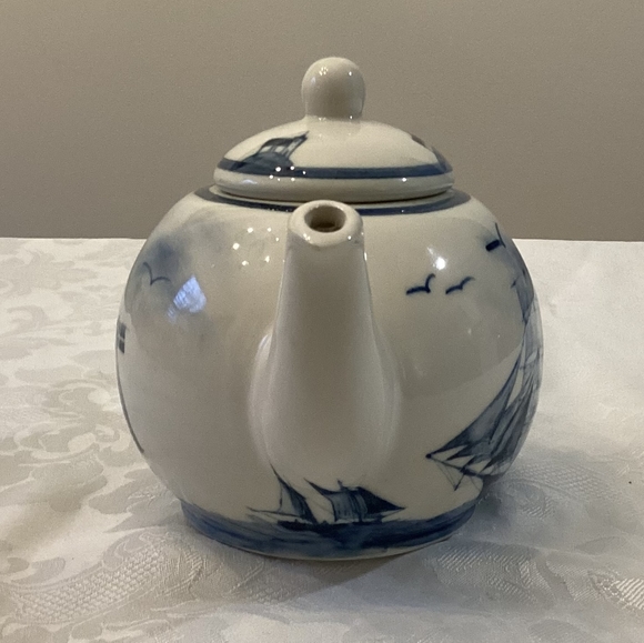 Oxney Green made in England Tea Pot Nautical Sail Ship 4 1/2" Height 32 … - Picture 3 of 5